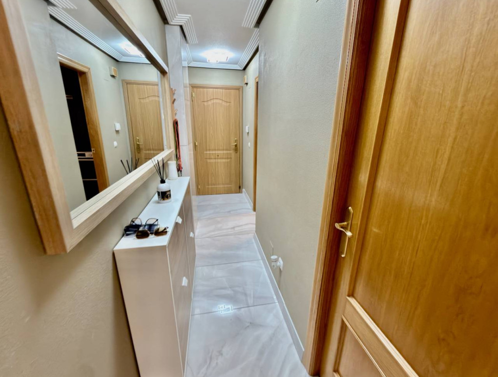 Resale - Apartment - Catral