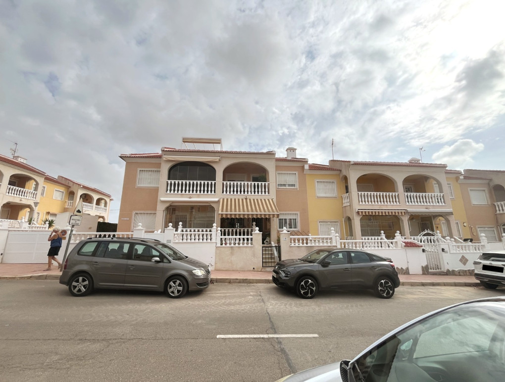 Resale - Apartment - Ciudad Quesada - Doña Pepa