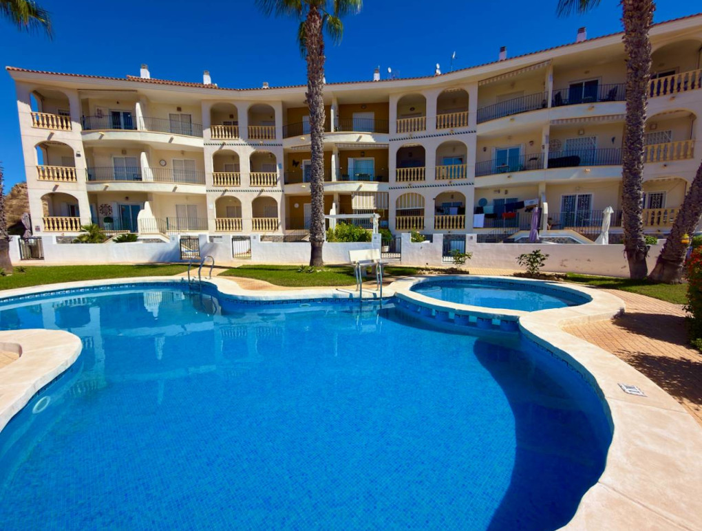 Resale - Apartment - Ciudad Quesada