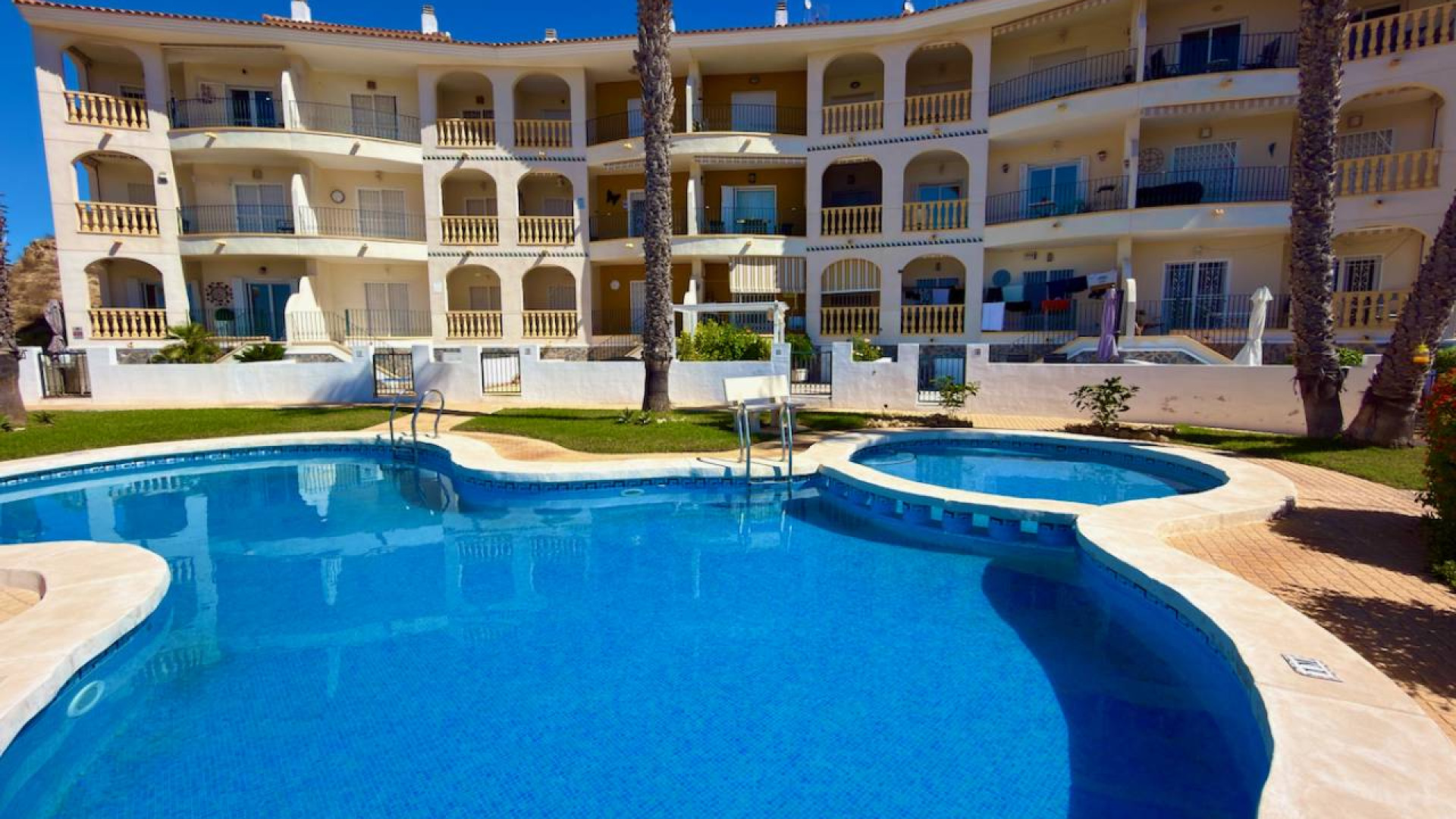Resale - Apartment - Ciudad Quesada