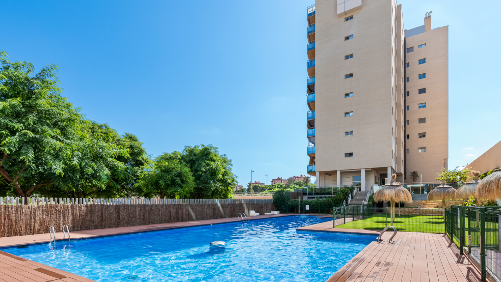 Resale - Apartment - El Campello - El Amerador