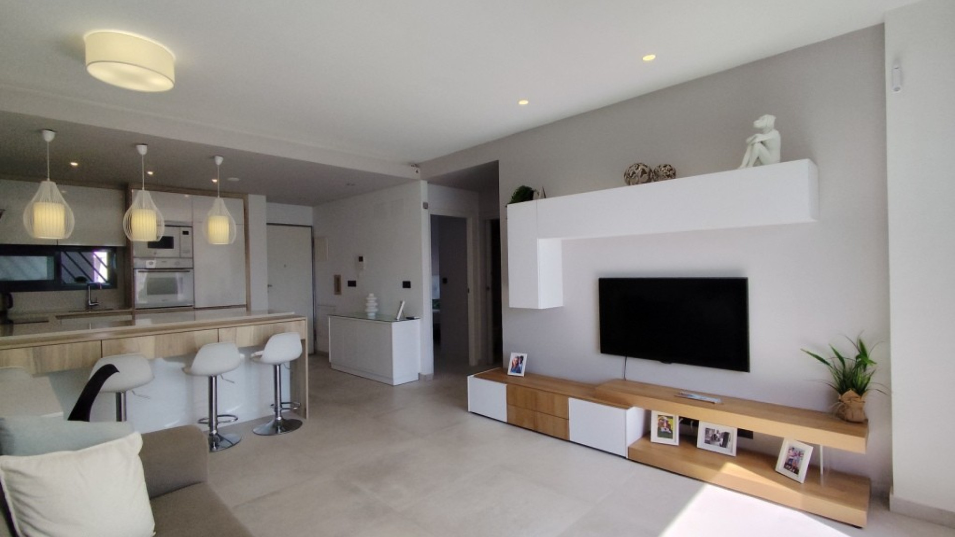 Resale - Apartment - El Raso