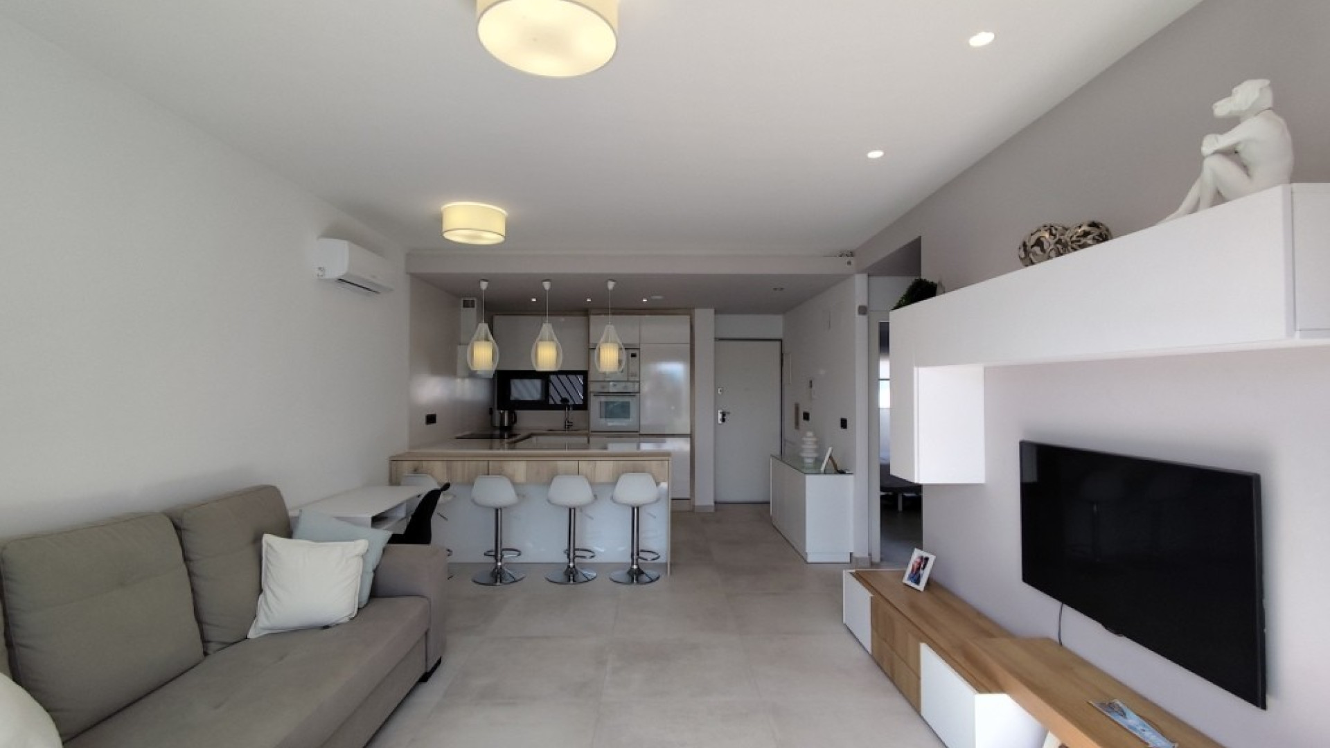 Resale - Apartment - El Raso