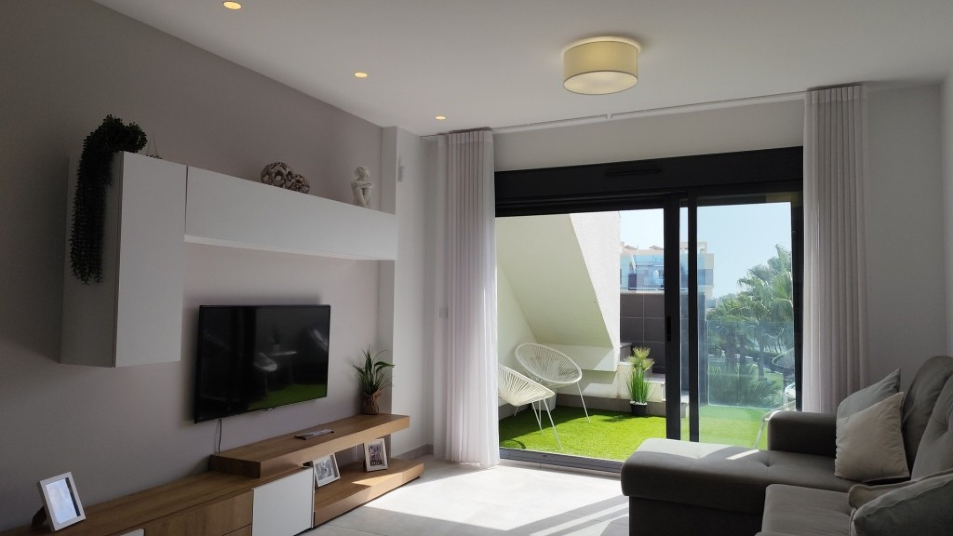 Resale - Apartment - El Raso