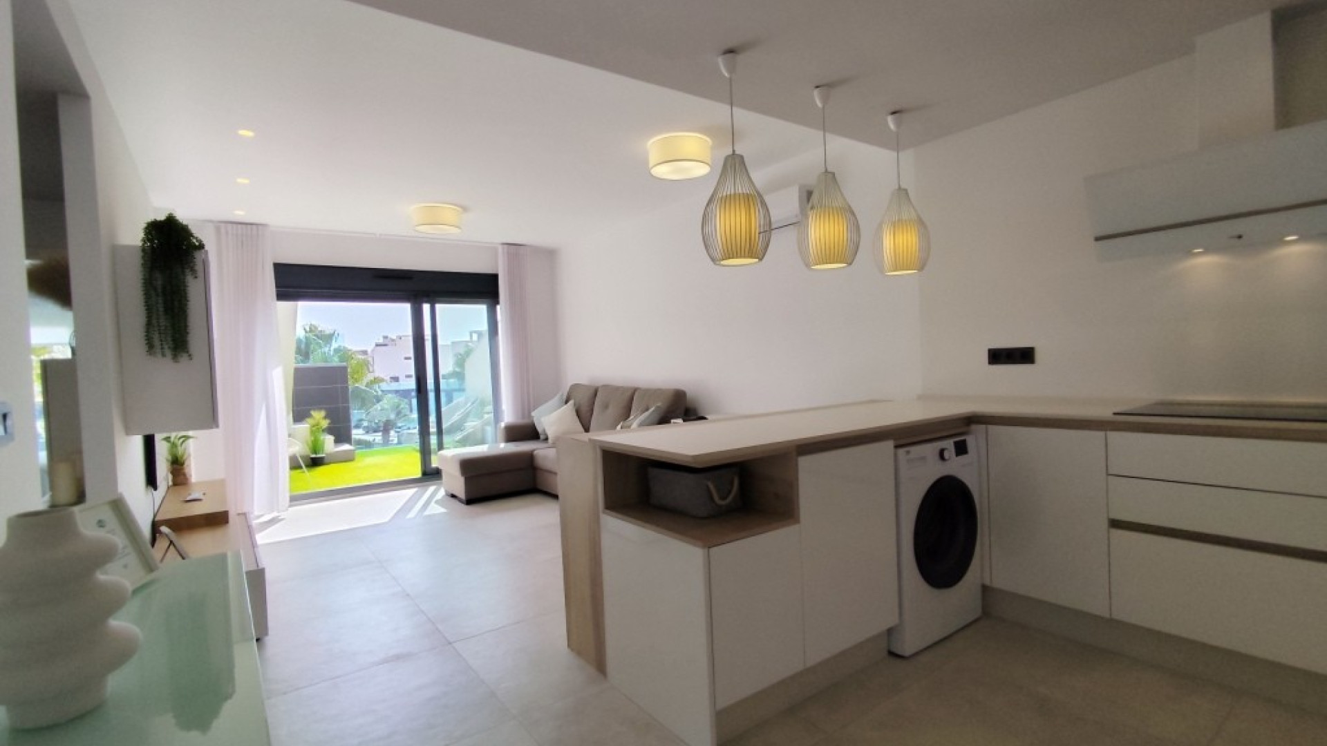 Resale - Apartment - El Raso