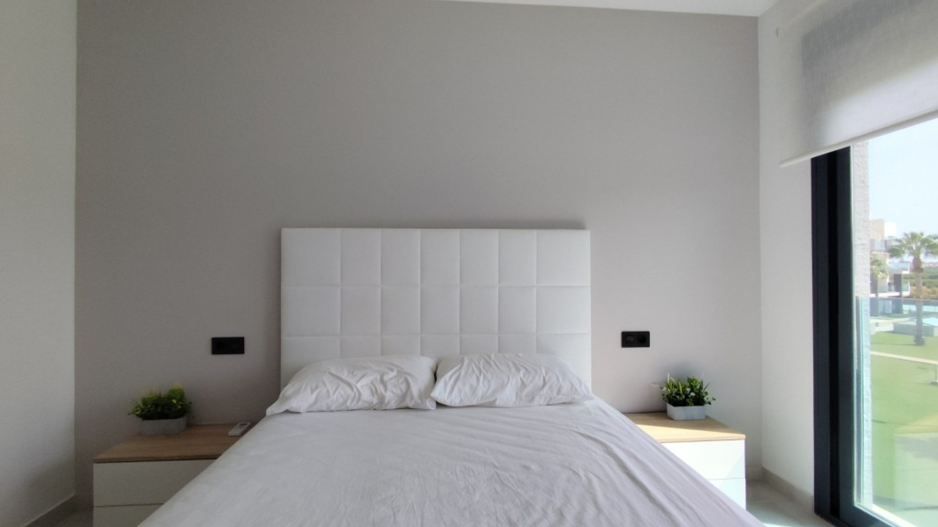 Resale - Apartment - El Raso
