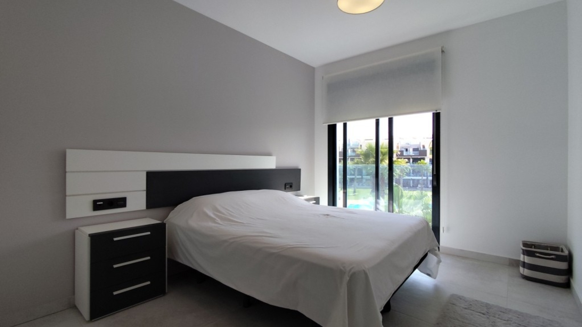 Resale - Apartment - El Raso