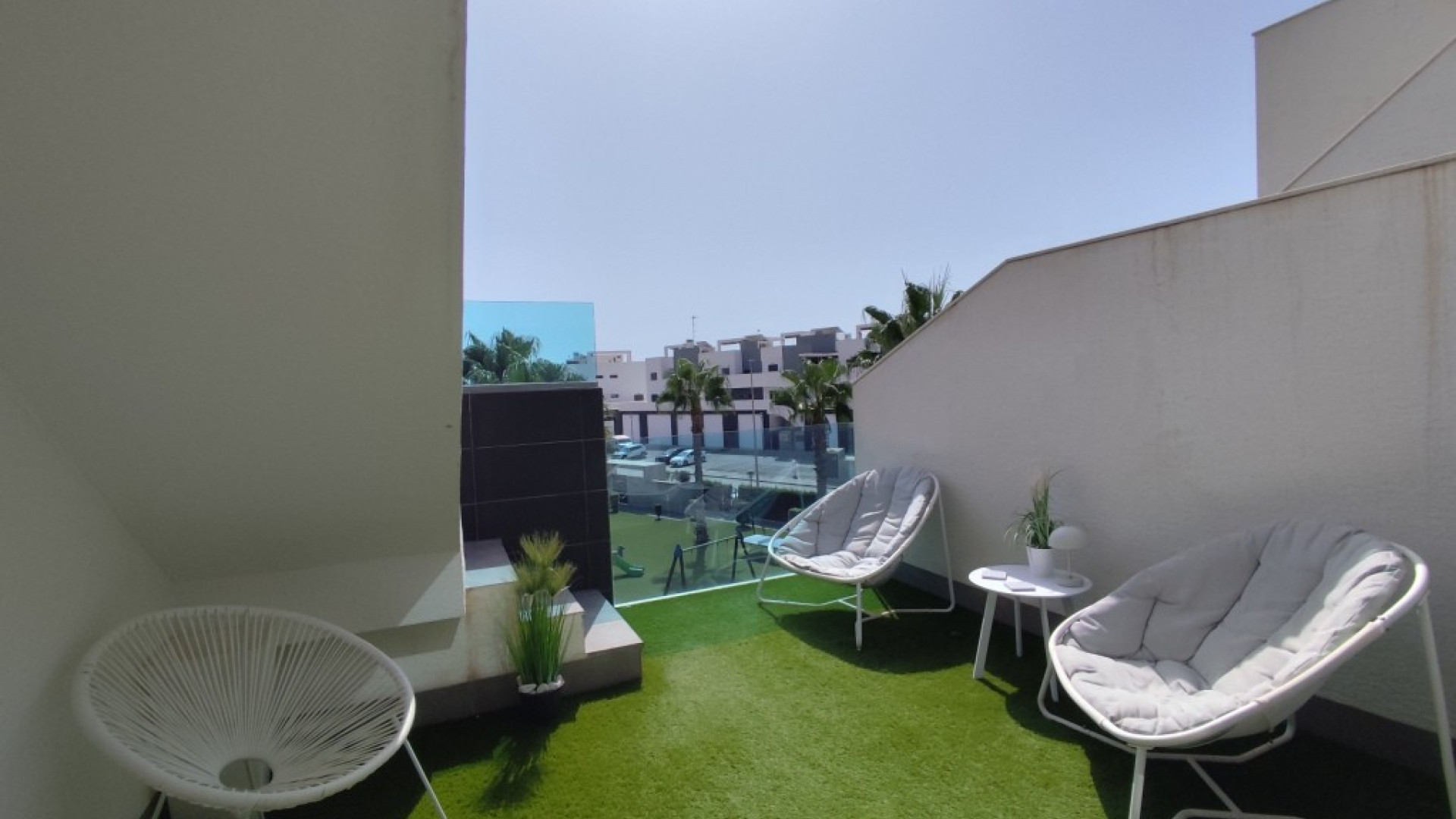Resale - Apartment - El Raso