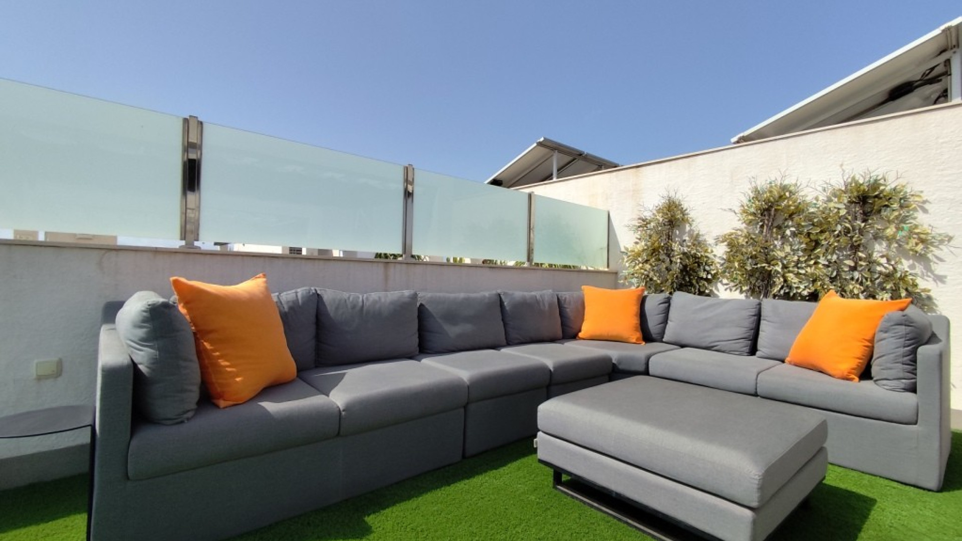 Resale - Apartment - El Raso