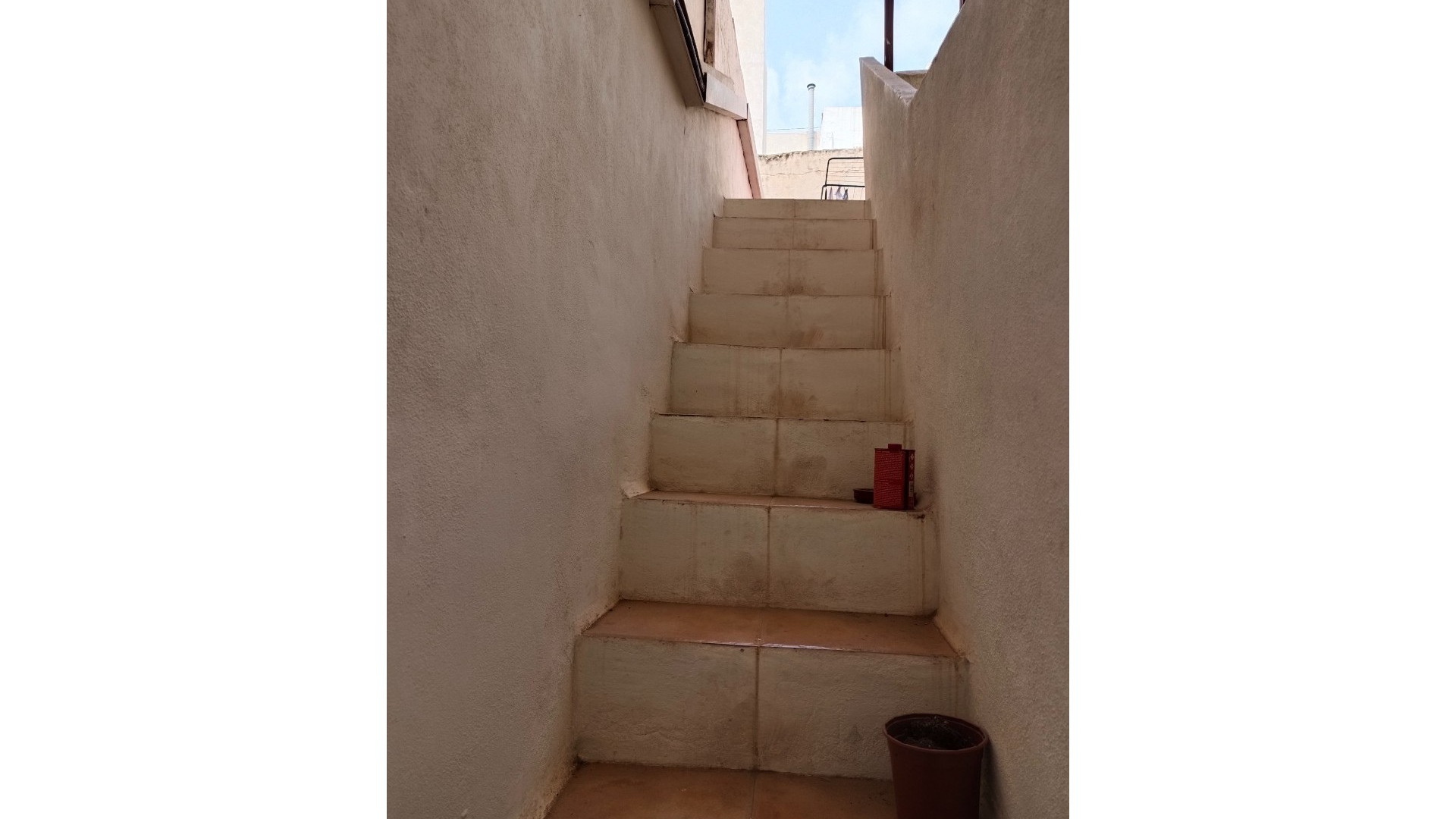 Resale - Apartment - Elche