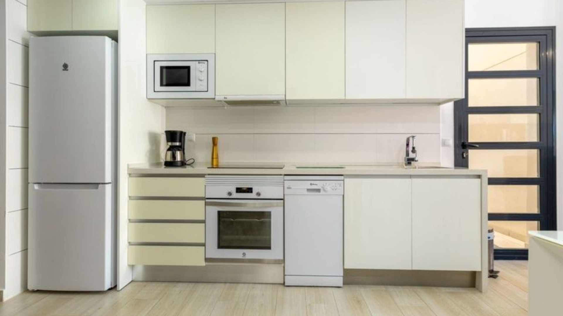 Resale - Apartment - Erdgeschoss - Orihuela Costa - Villamartín