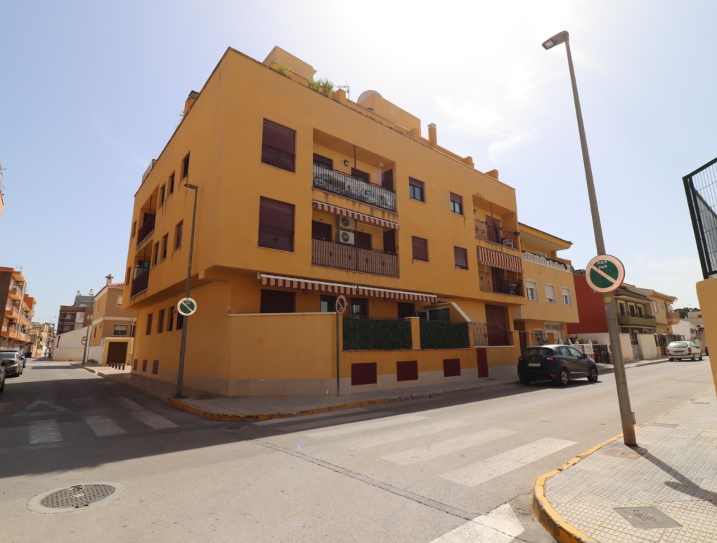 Resale - Apartment - Formentera del Segura - Formentera - Village
