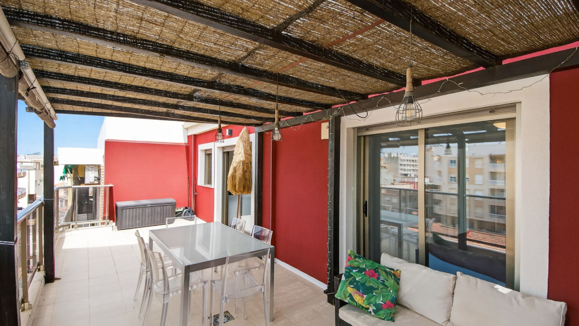 Resale - Apartment - Guardamar del Segura - CENTRO