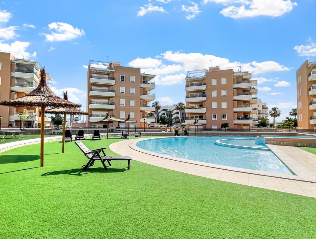 Resale - Apartment - Guardamar del Segura - El Raso