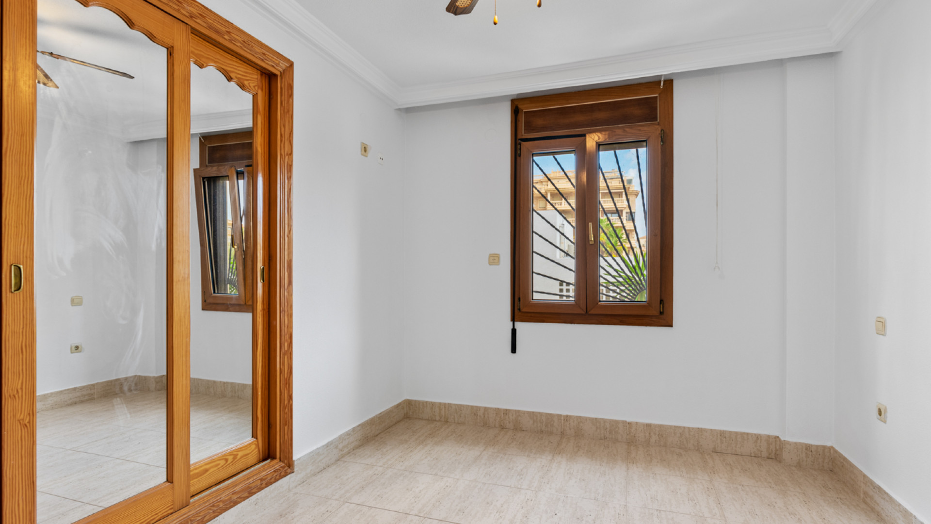 Resale - Apartment - Guardamar del Segura