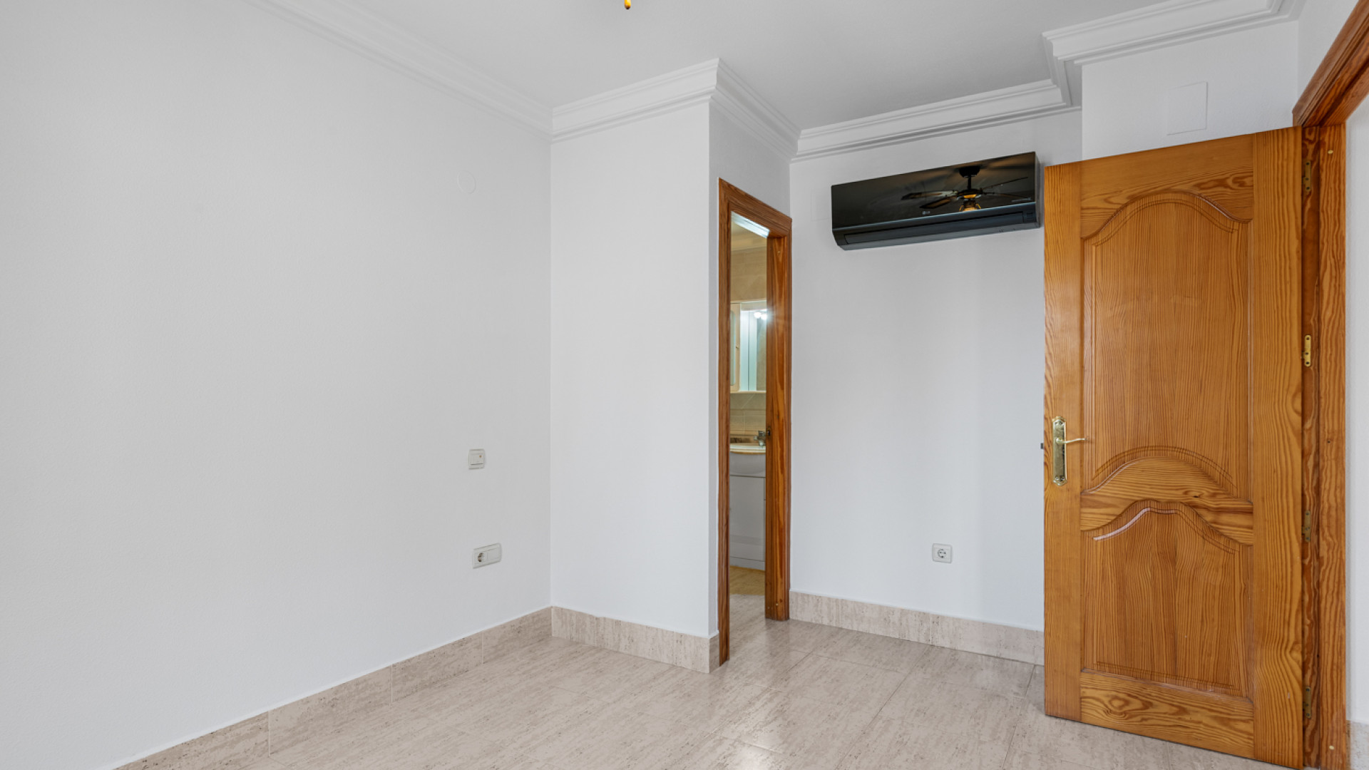 Resale - Apartment - Guardamar del Segura