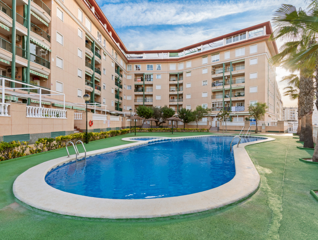 Resale - Apartment - Guardamar del Segura