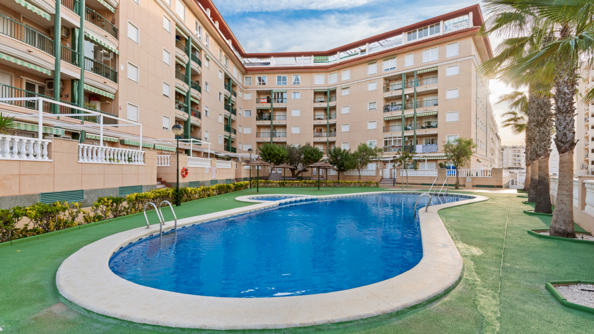 Resale - Apartment - Guardamar del Segura