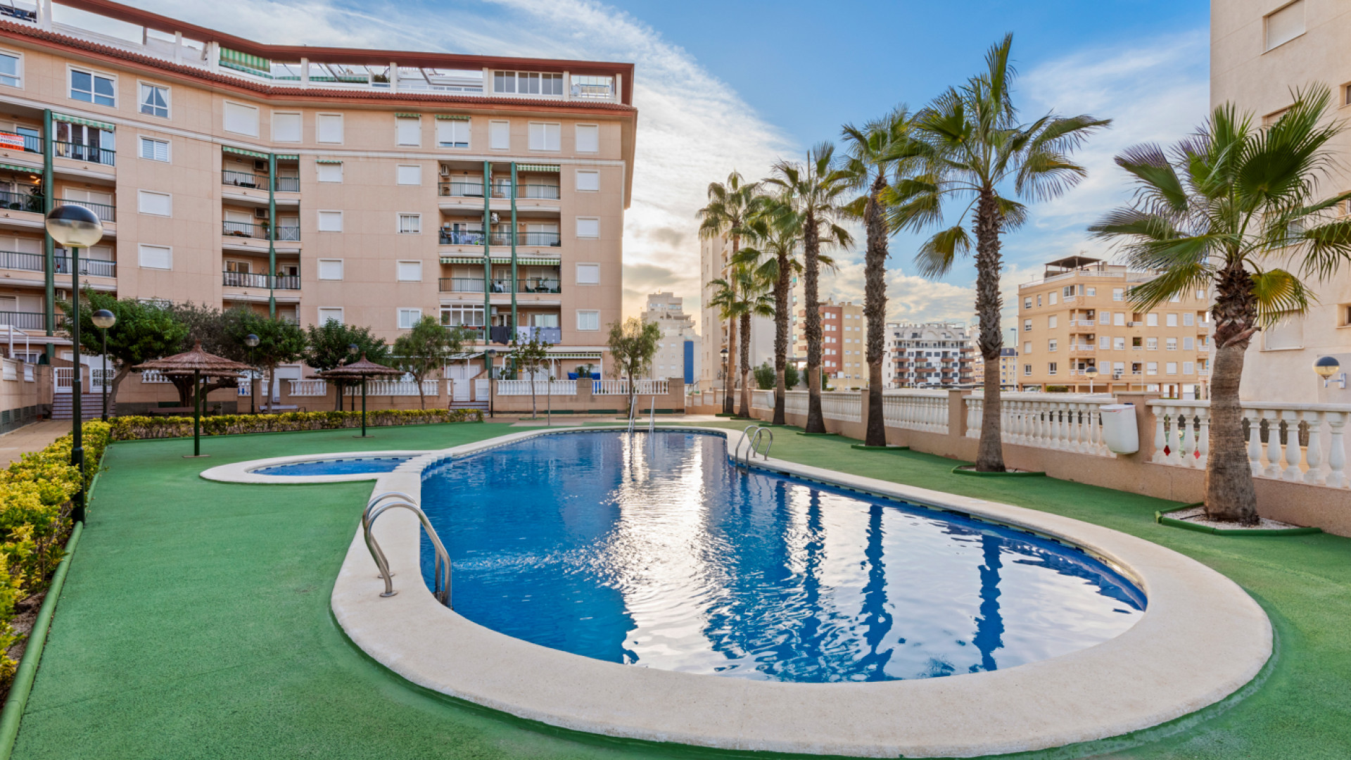 Resale - Apartment - Guardamar del Segura