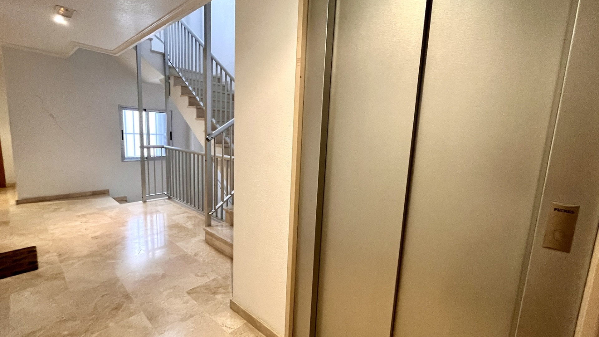 Resale - Apartment - Guardamar del Segura