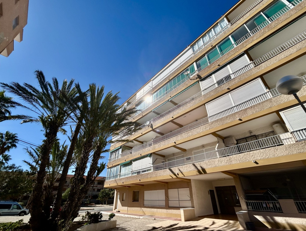 Resale - Apartment - Guardamar del Segura