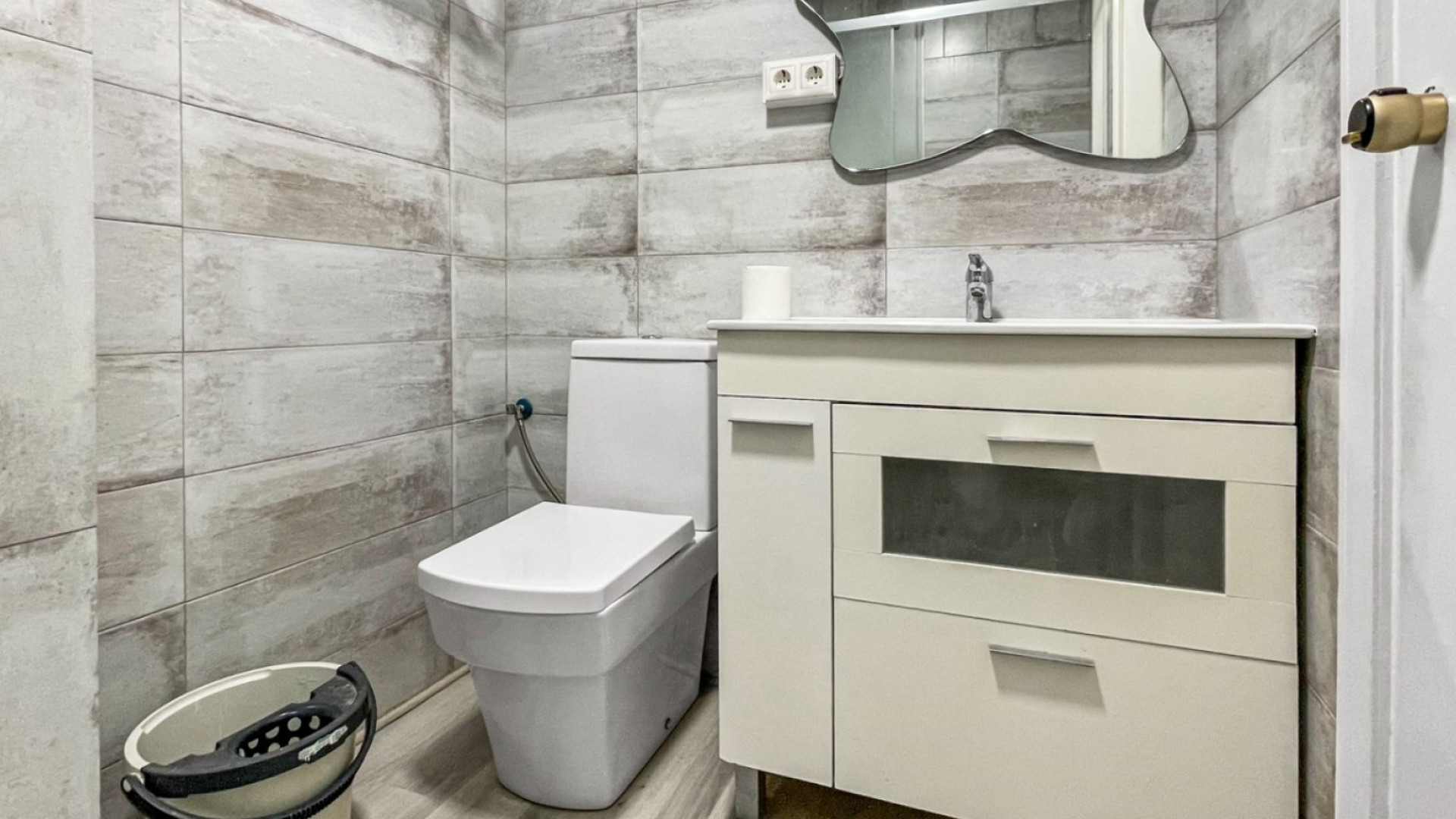 Resale - Apartment - Guardamar del Segura