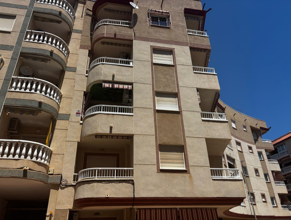 Resale - Apartment - Guardamar del Segura