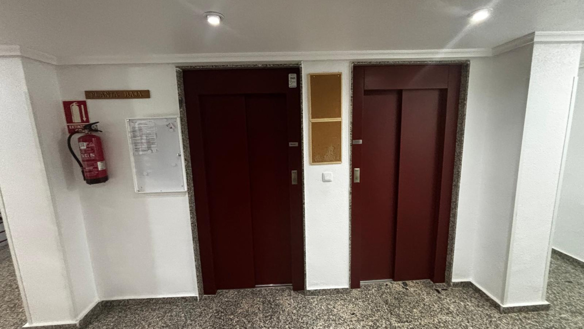 Resale - Apartment - Guardamar del Segura