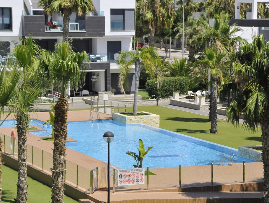 Resale - Apartment - Guardamar del Segura