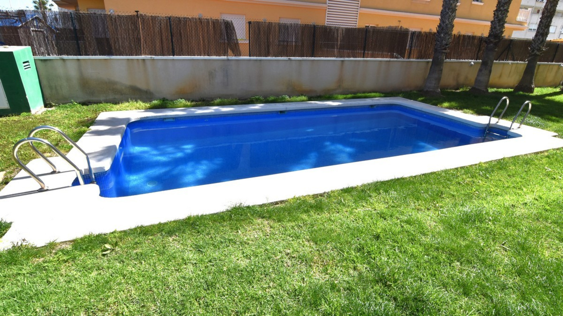 Resale - Apartment - Guardamar del Segura