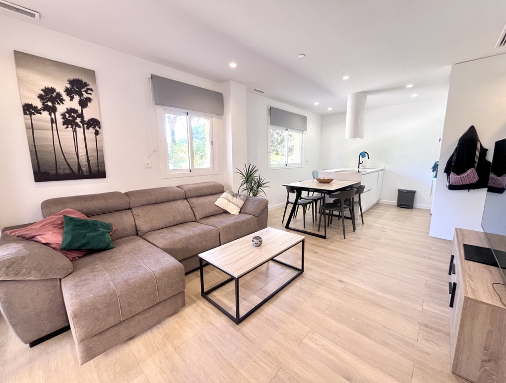 Resale - Apartment - La Mata