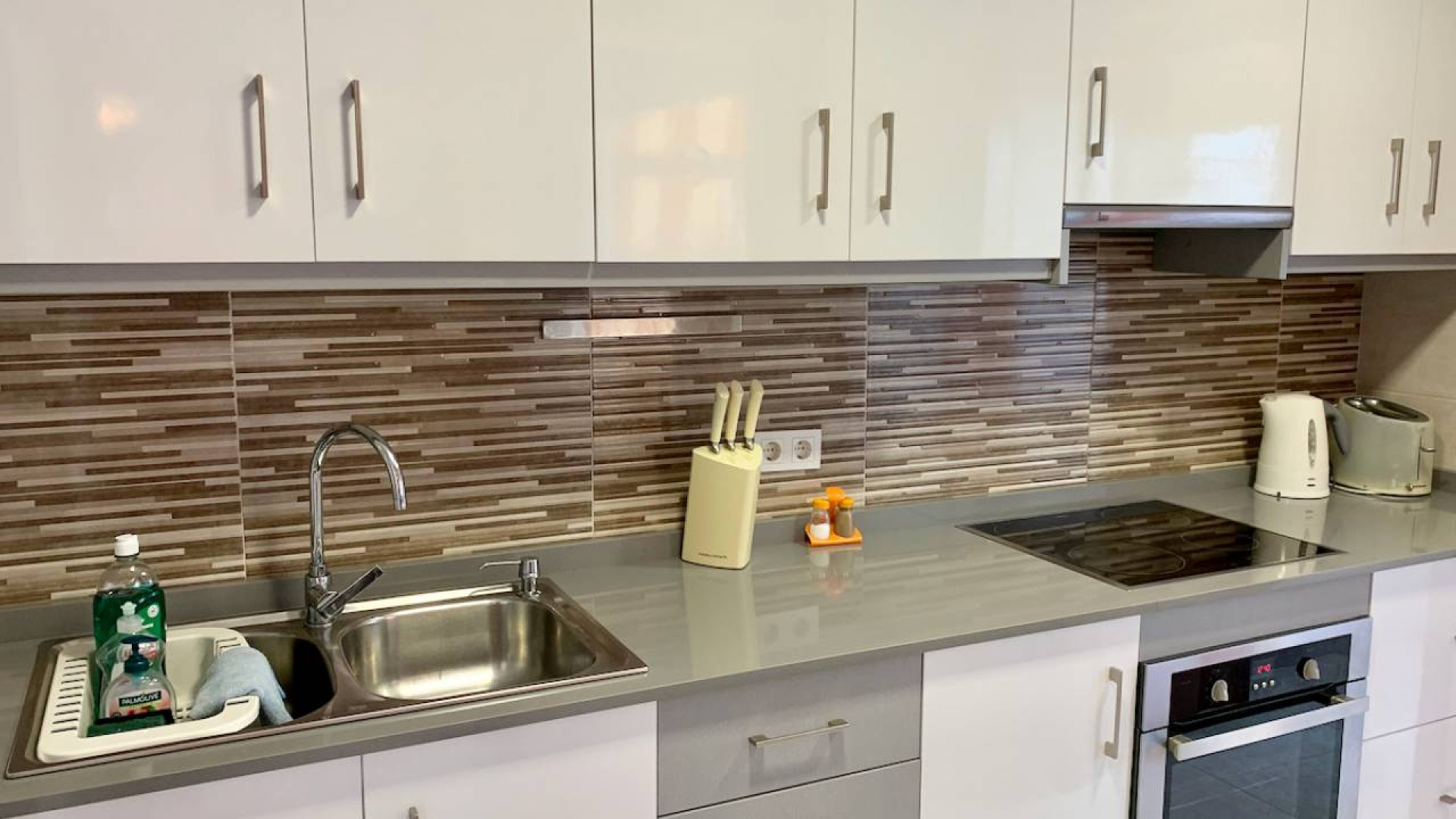 Resale - Apartment - La Mata