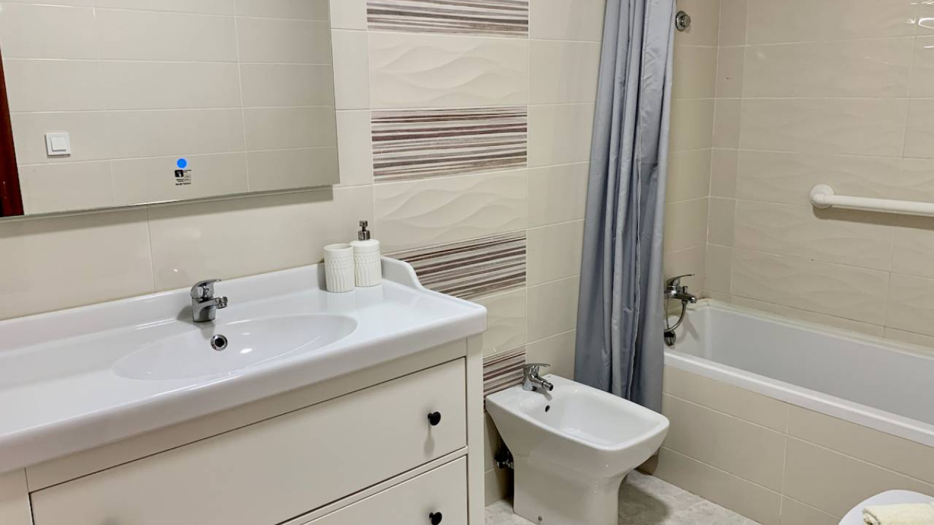 Resale - Apartment - La Mata