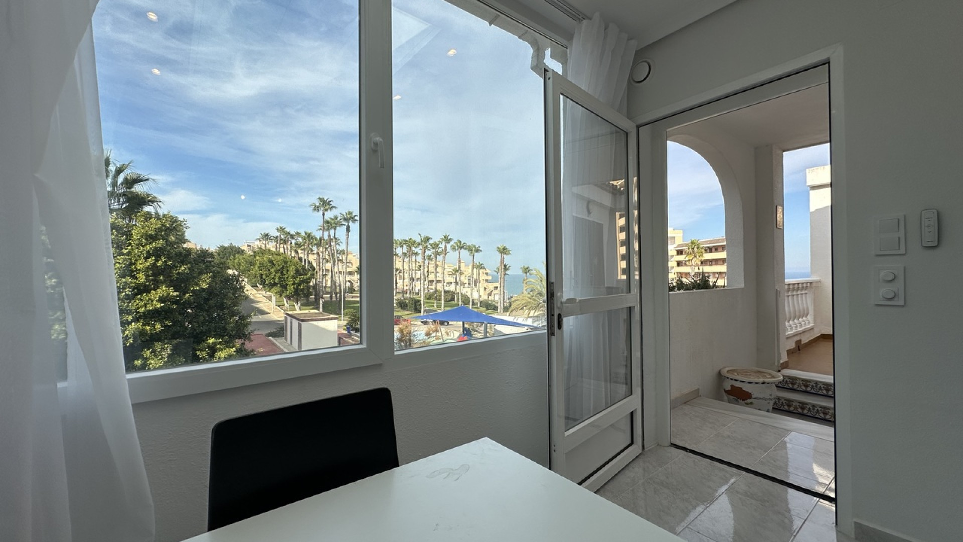 Resale - Apartment - La Mata