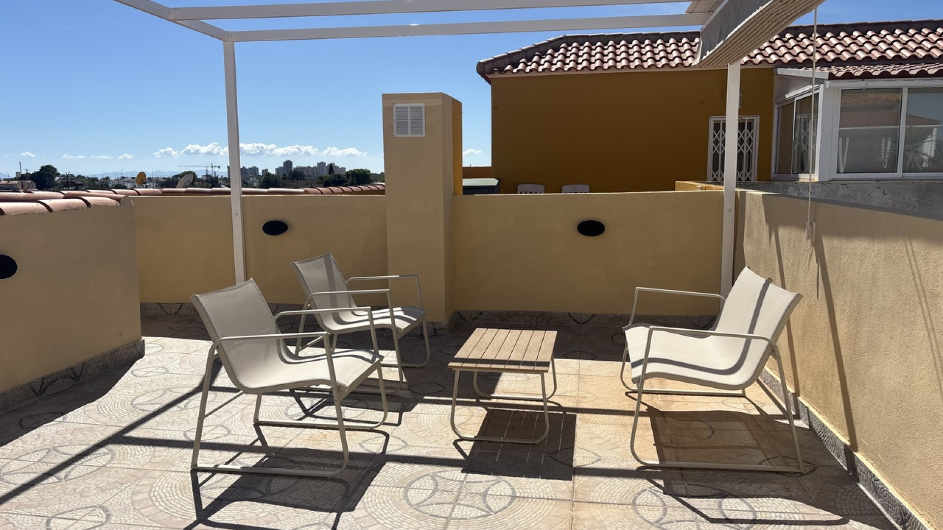 Resale - Apartment - La Regia