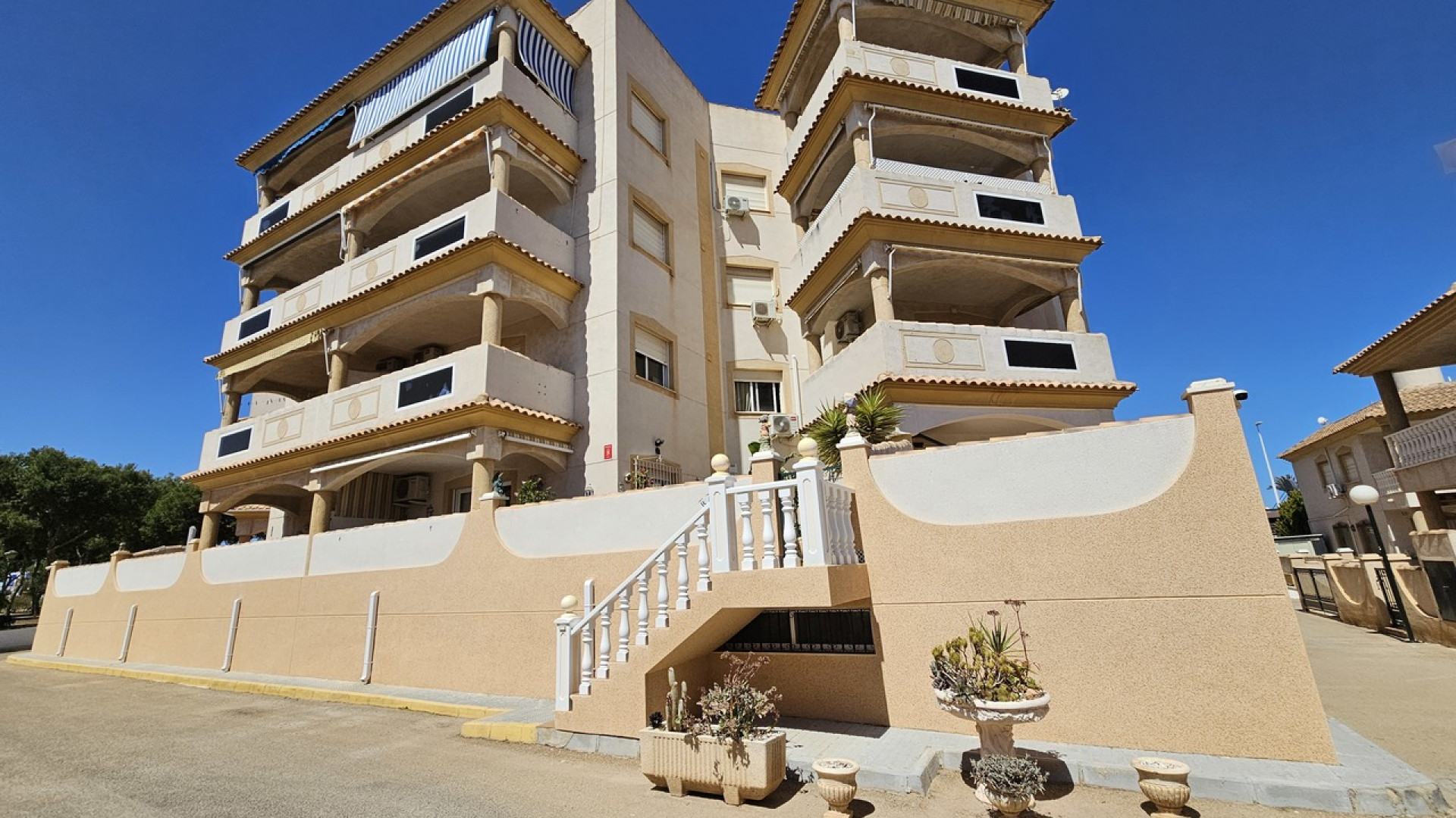 Resale - Apartment - La Zenia