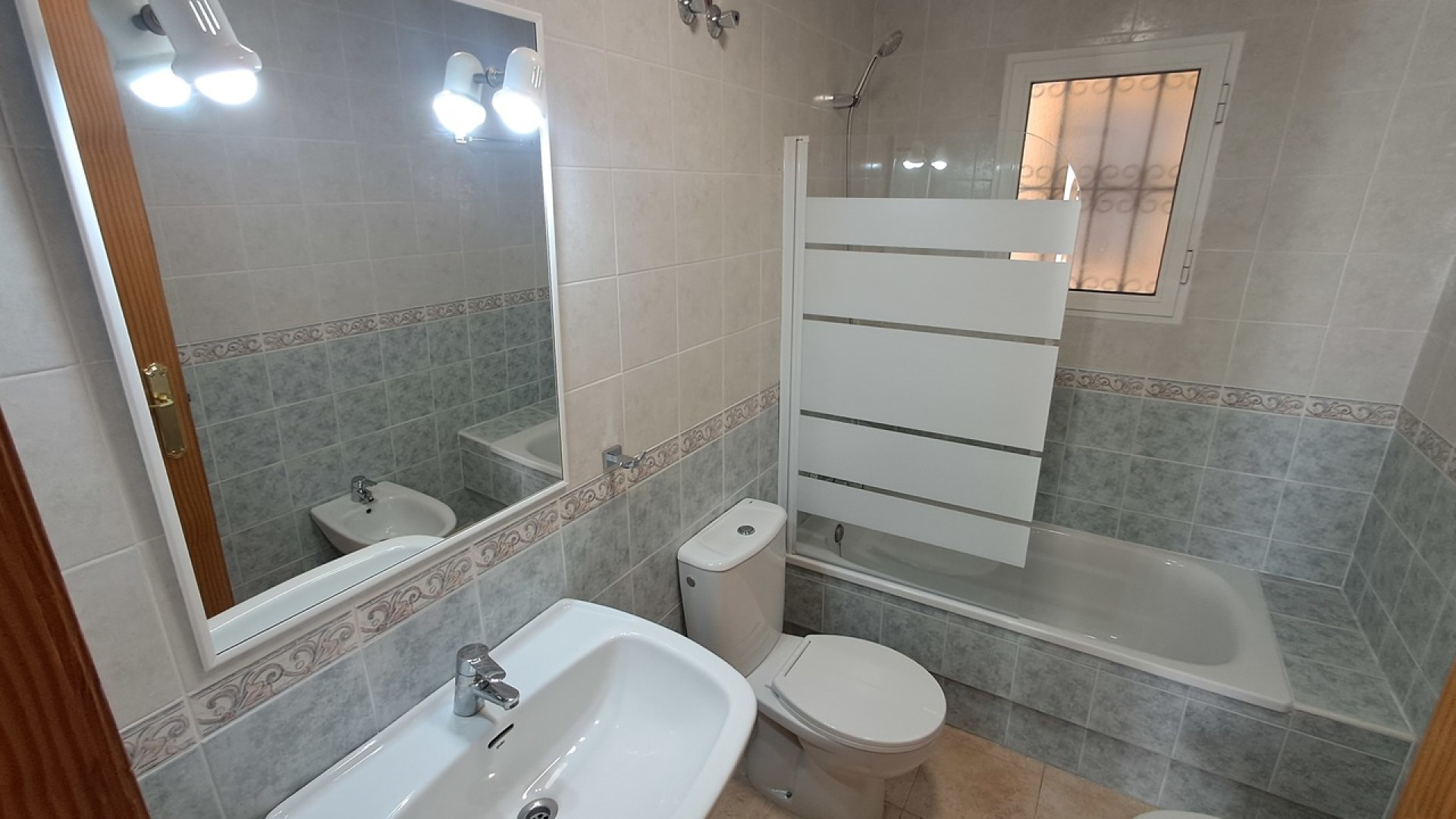 Resale - Apartment - La Zenia