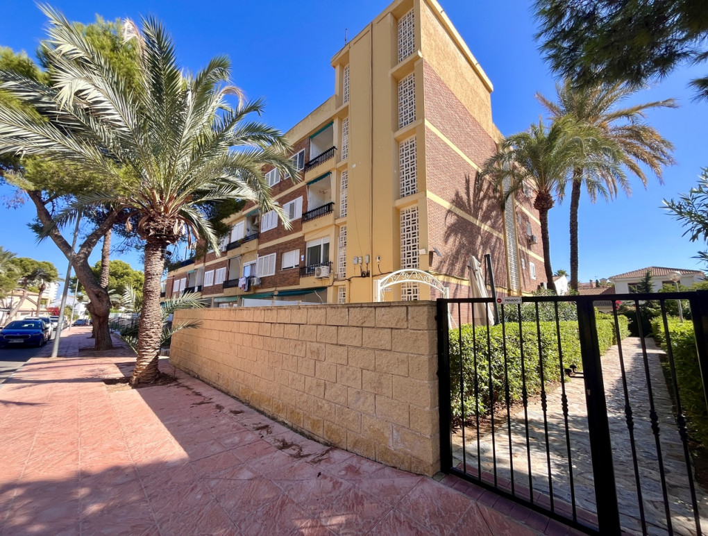 Resale - Apartment - La Zenia