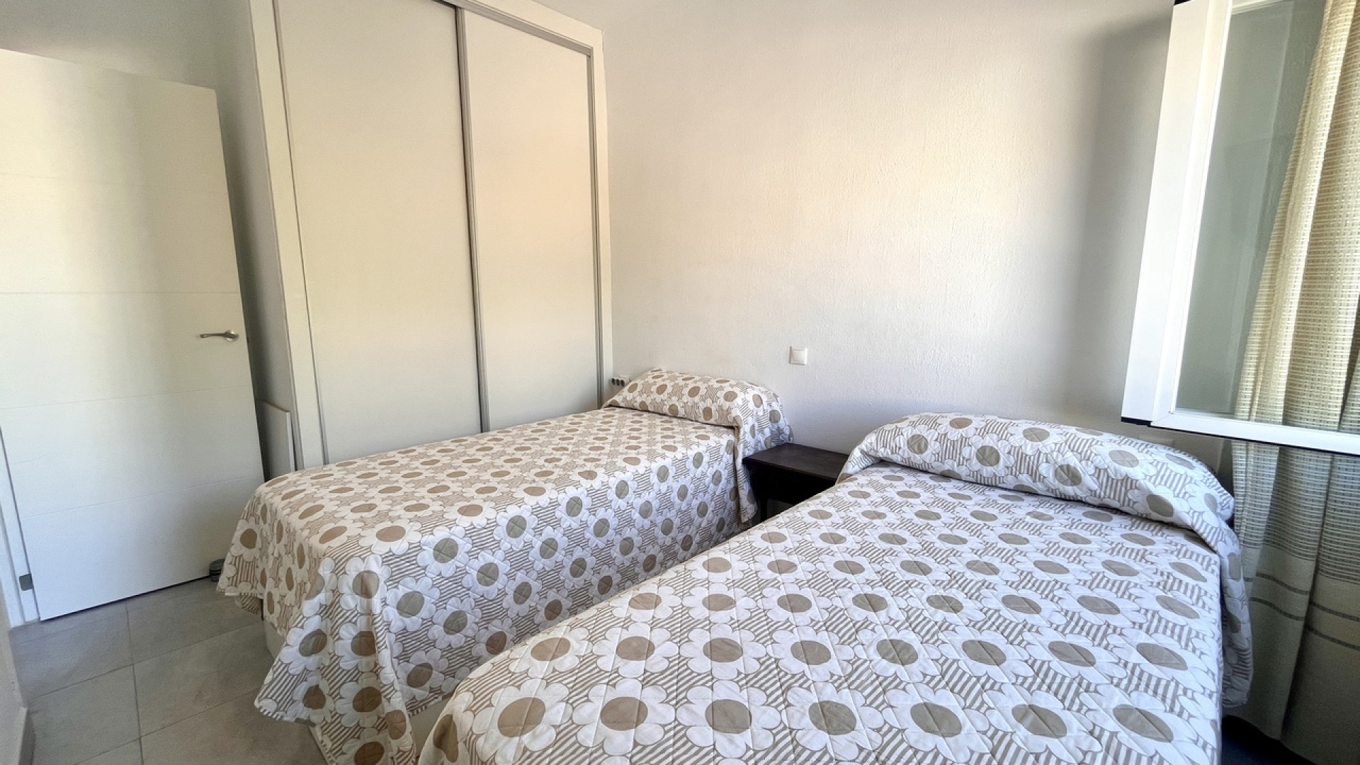 Resale - Apartment - La Zenia