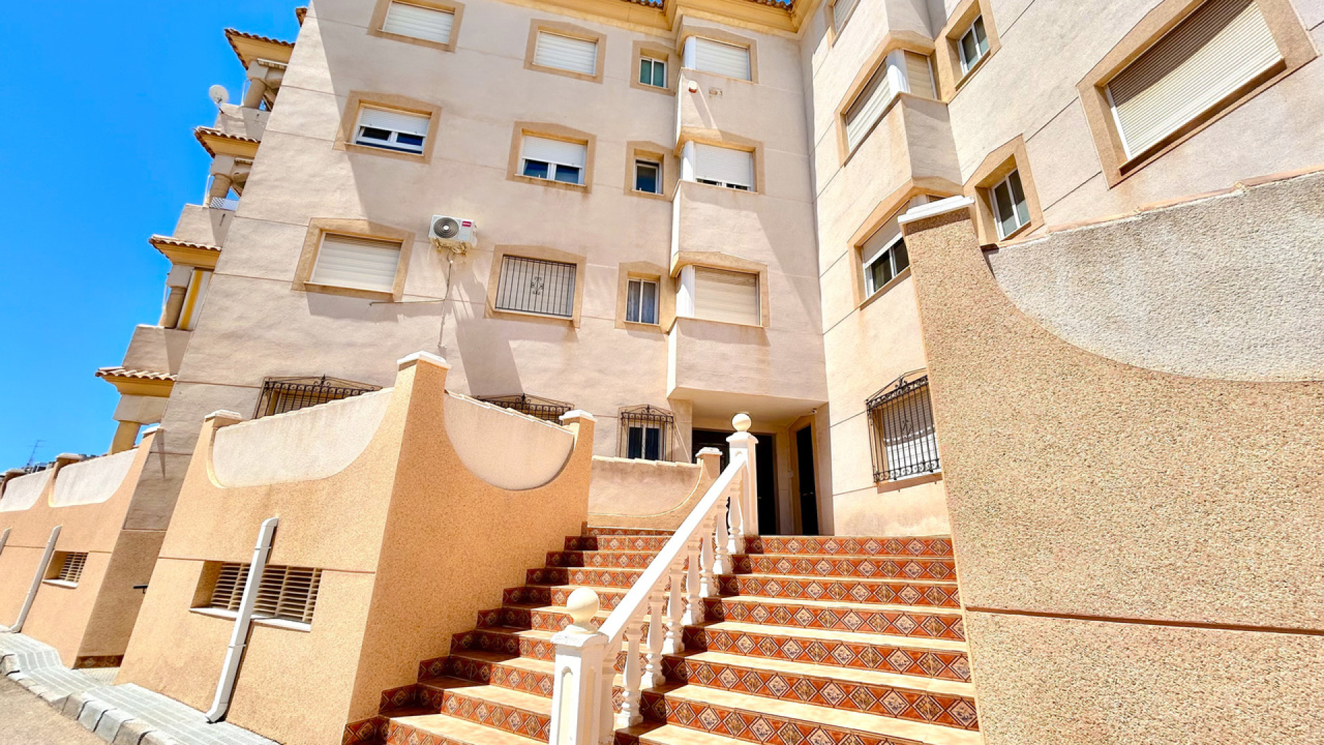 Resale - Apartment - La Zenia
