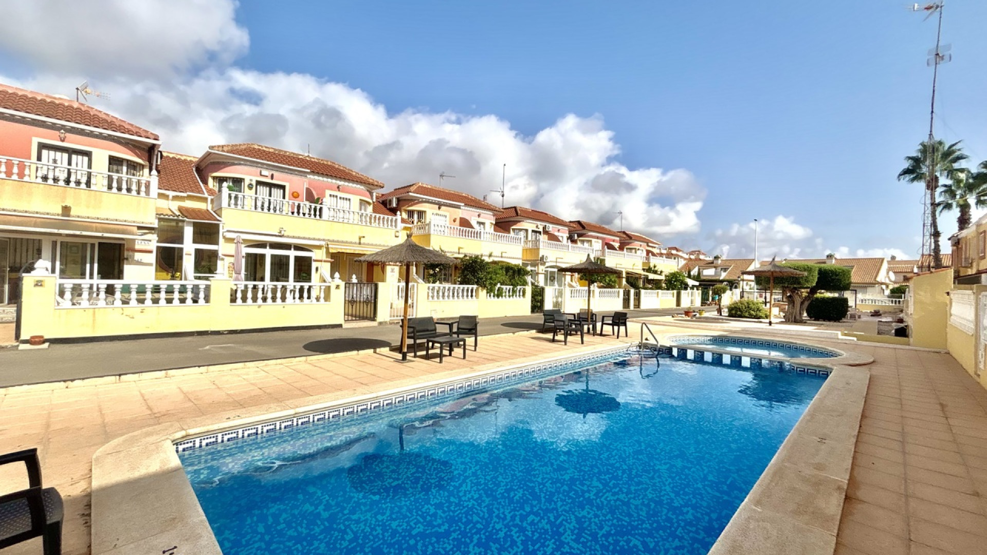Resale - Apartment - La Zenia