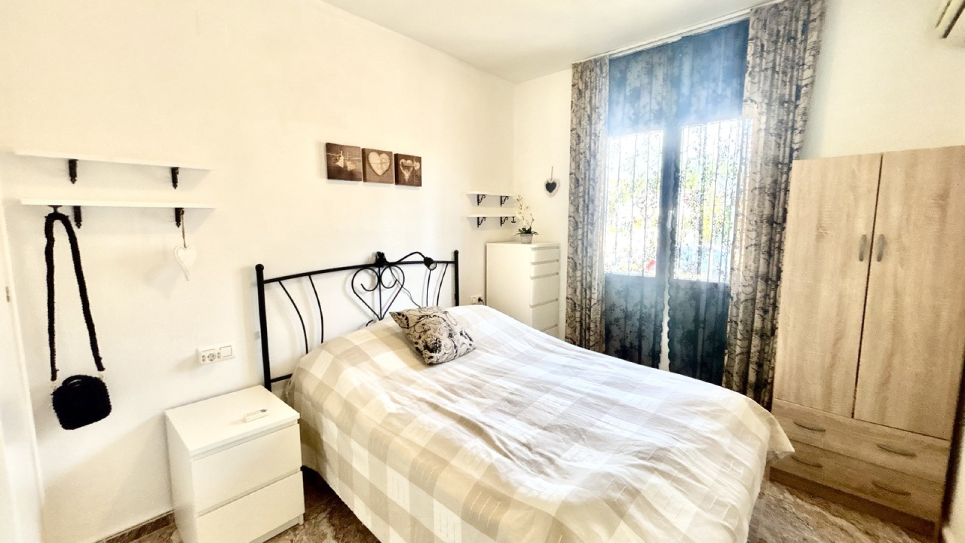 Resale - Apartment - La Zenia