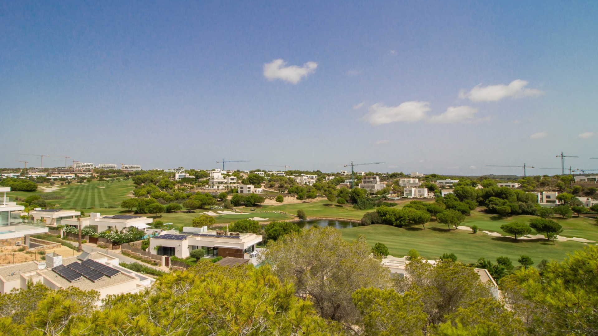 Resale - Apartment - Las Colinas Golf - Las Colinas Golf Resort