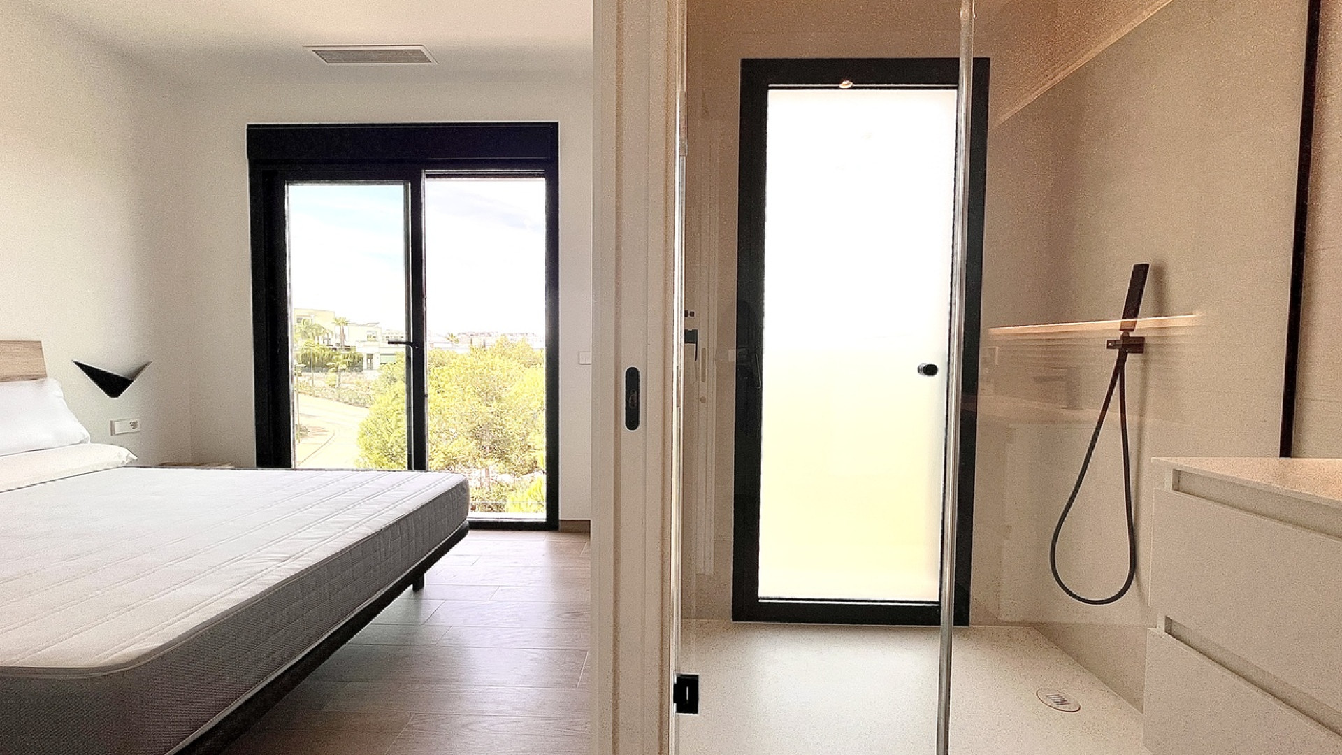 Resale - Apartment - Las Colinas Golf - Las Colinas Golf Resort