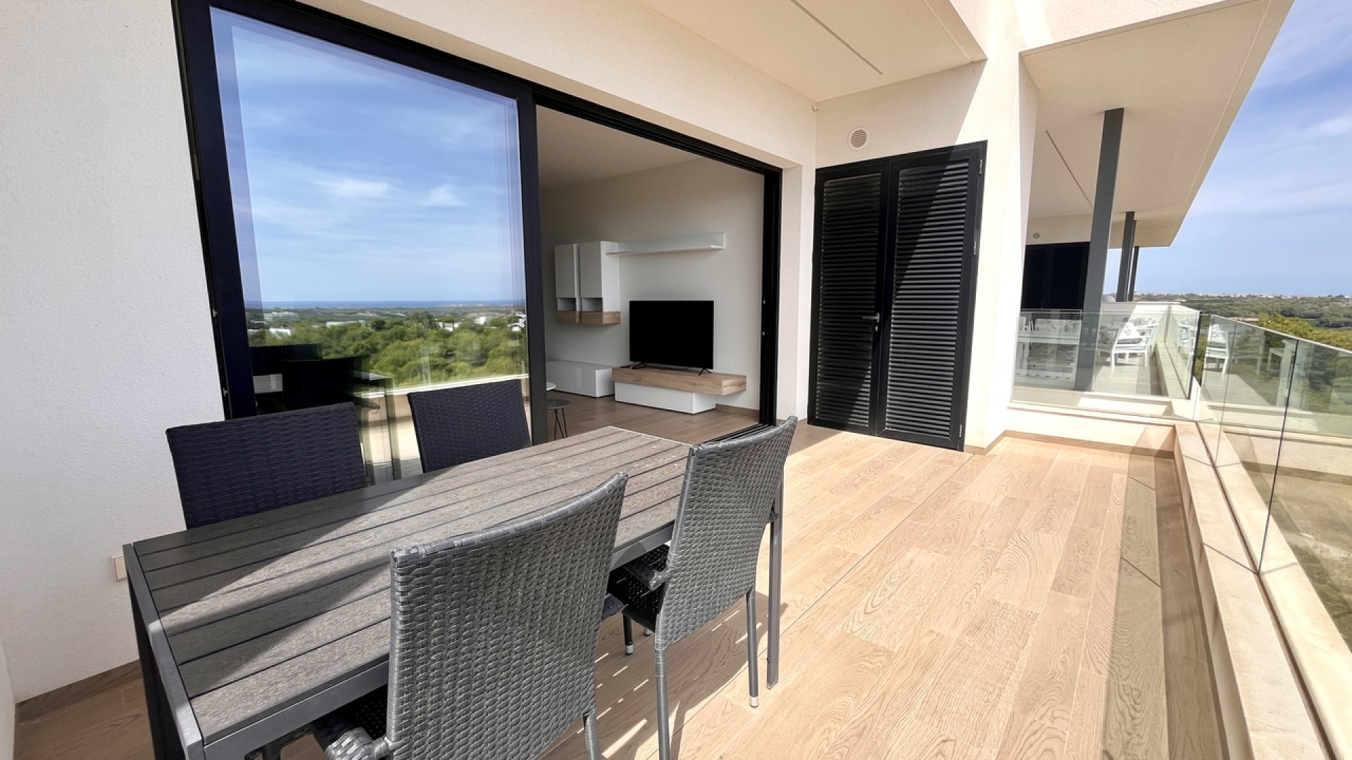 Resale - Apartment - Las Colinas Golf - Las Colinas Golf Resort