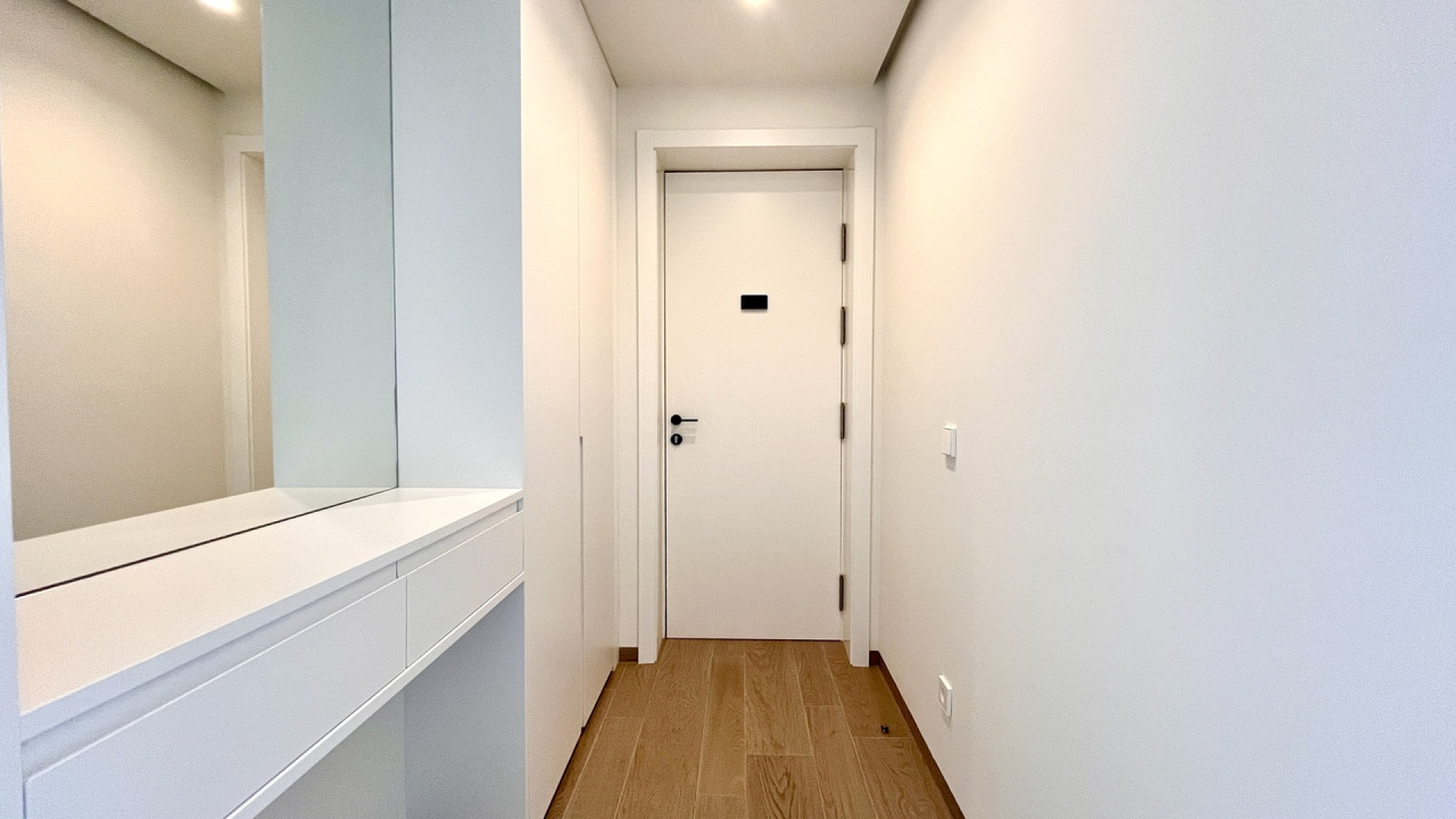 Resale - Apartment - Las Colinas Golf - Las Colinas Golf Resort