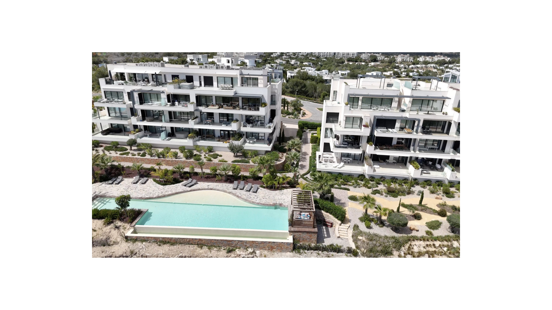 Resale - Apartment - Las Colinas Golf - Las Colinas Golf Resort