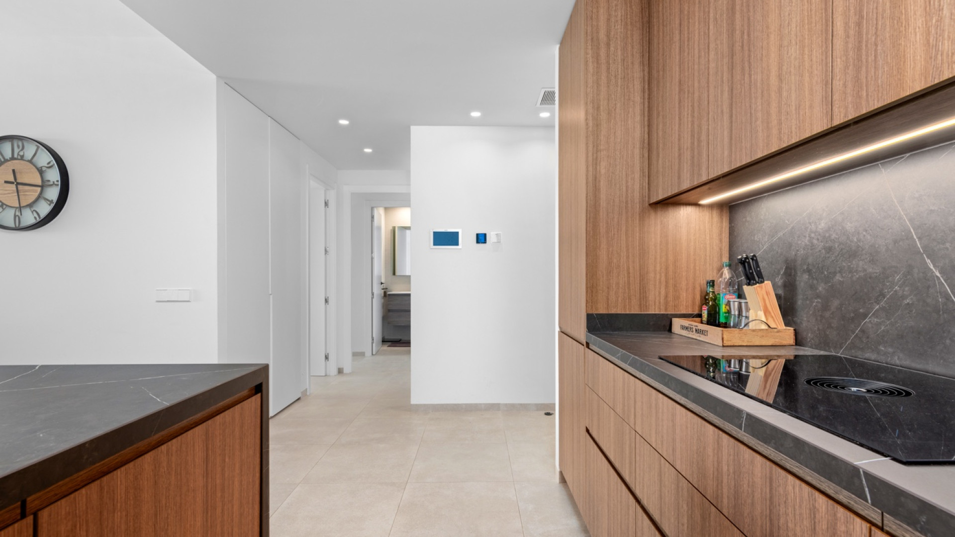 Resale - Apartment - Las Colinas Golf - Las Colinas Golf Resort