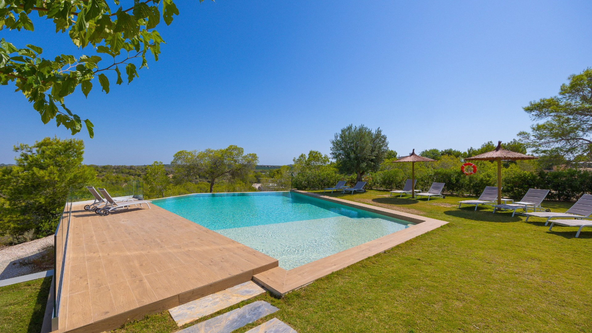 Resale - Apartment - Las Colinas Golf - Las Colinas Golf Resort