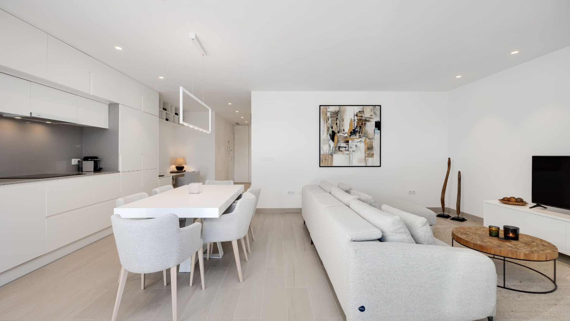 Resale - Apartment - Las Colinas Golf Resort